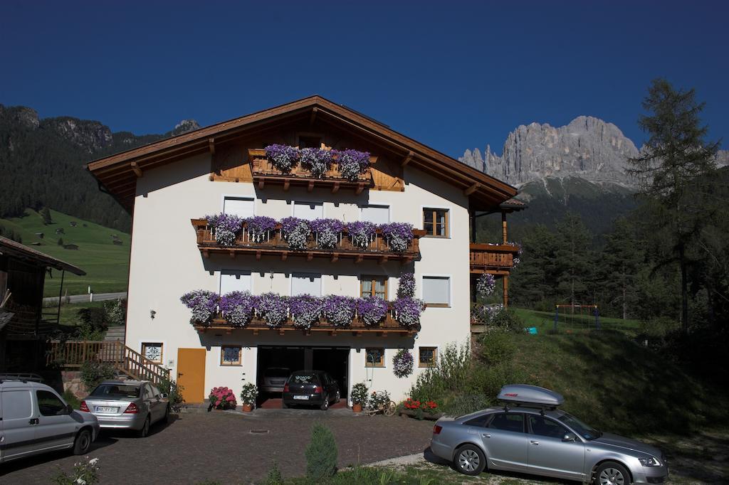 Apartments Dilln Gütl Tiers am Rosengarten Exterior foto